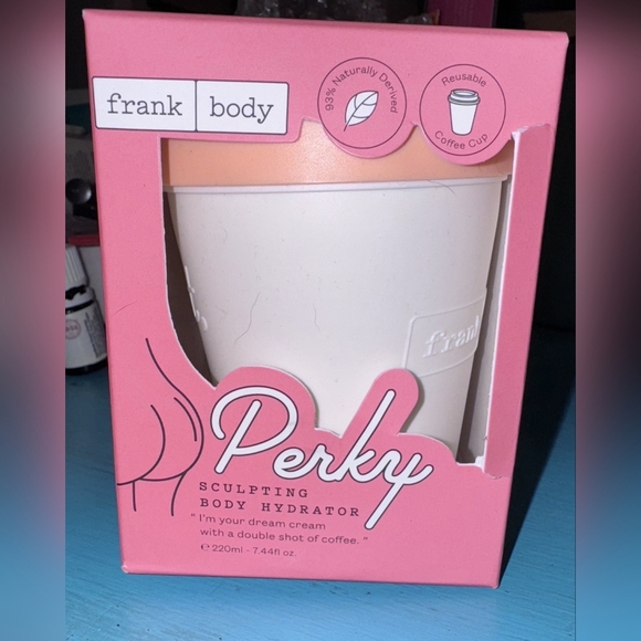 NEW PERKY SCULPTING BODY HYDRATOR & COFFEE CUP - Picture 1 of 6